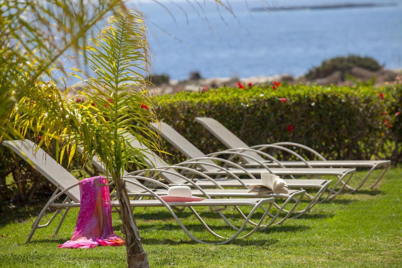 Protaras Seafront Villa Infinte Aretousa Buitenkant foto