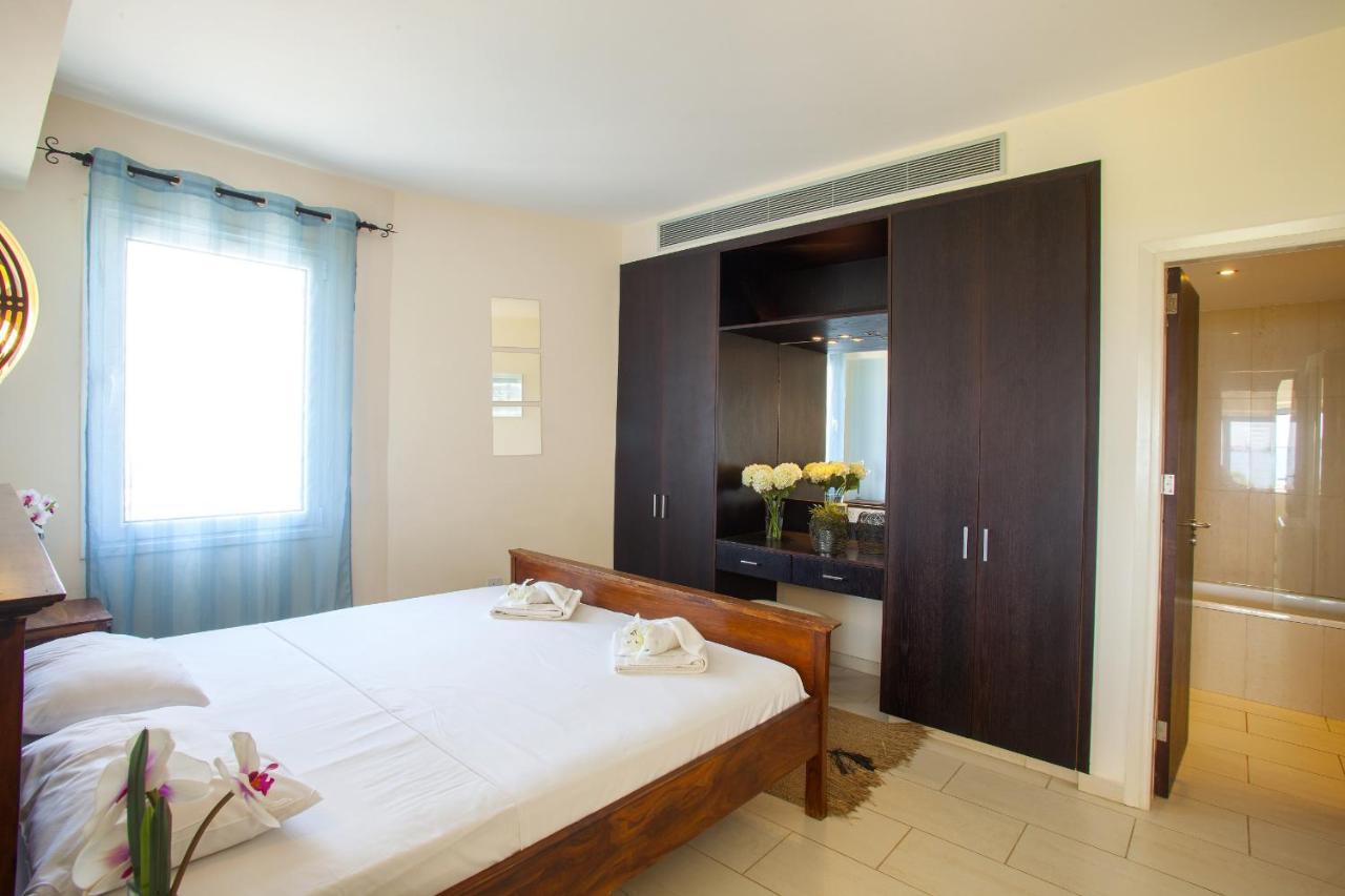 Protaras Seafront Villa Infinte Aretousa Buitenkant foto