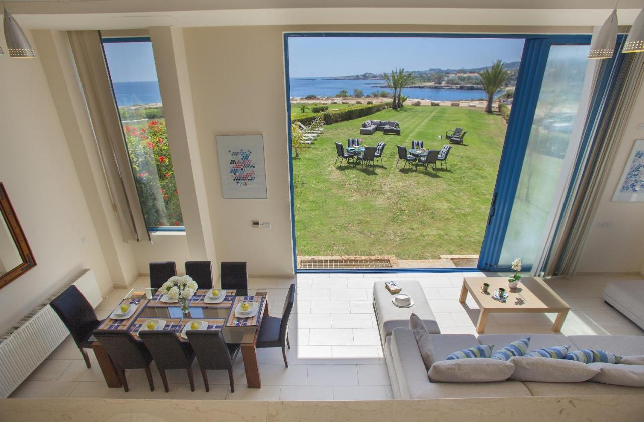 Protaras Seafront Villa Infinte Aretousa Buitenkant foto